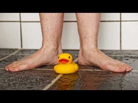 لماذا لا يجب التبول اثناء الاستحمام2